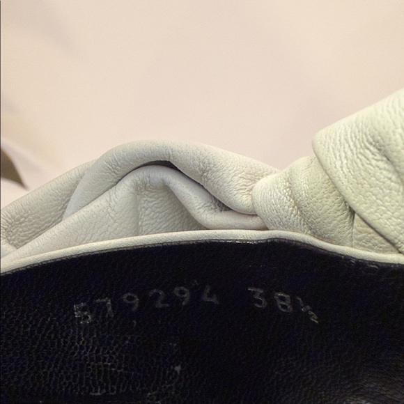 Balenciaga White Big Bow Heels - Picture 7 of 11